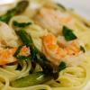 Linguine with Shrimp, Asparagus, and Basil