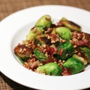 Brussels Sprouts with Proscuitto and Pecans