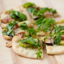 Fig, Prosciutto, and Arugula Pizza
