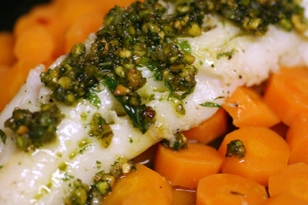 SautÃƒÂ©ed Bass with Mint Pesto and Spiced Carrots