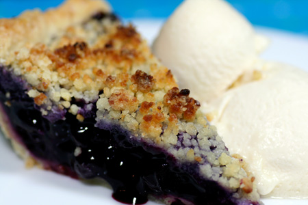 Blueberry Pie with Almond Crumble Topping