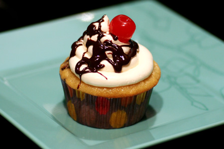 Banana Split Cupcakes