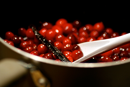 Vanilla Bean Cranberry Sauce