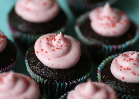 Chocolate Mini Cupcakes with Raspberry Buttercream