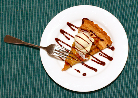 Caramelized Banana Tart with Chocolate Sauce