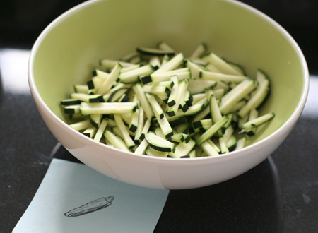 Cut zucchini into matchsticks