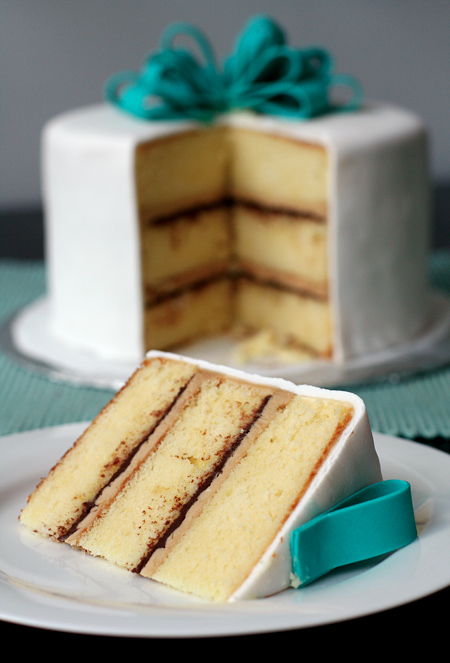 Vanilla Cake with Tiramisu Buttercream and Chocolate Ganache Filling