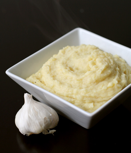 Ultimate Roasted Garlic Mashed Potatoes