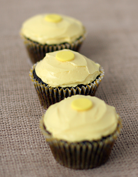 Chocolate Peanut Honey Cupcakes with Honey Vanilla Buttercream