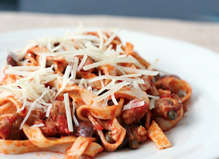 Spaghetti with Chorizo and Olives