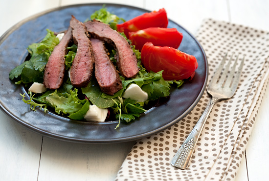 Pepper Crusted Steak Salad with Heirloom Tomato and Burrata