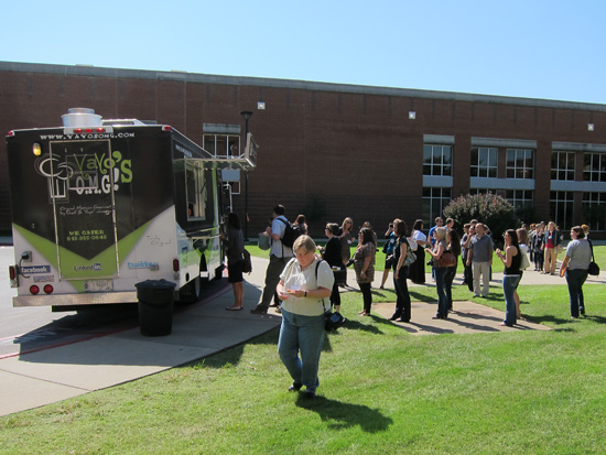 Nashville Food Truck Yayo's OMG