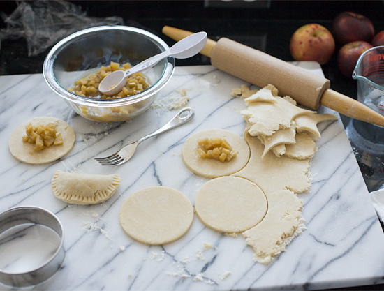 Making Fried Apple Pies with Pie Crust Making Fried Apple Pies with Pie Crust