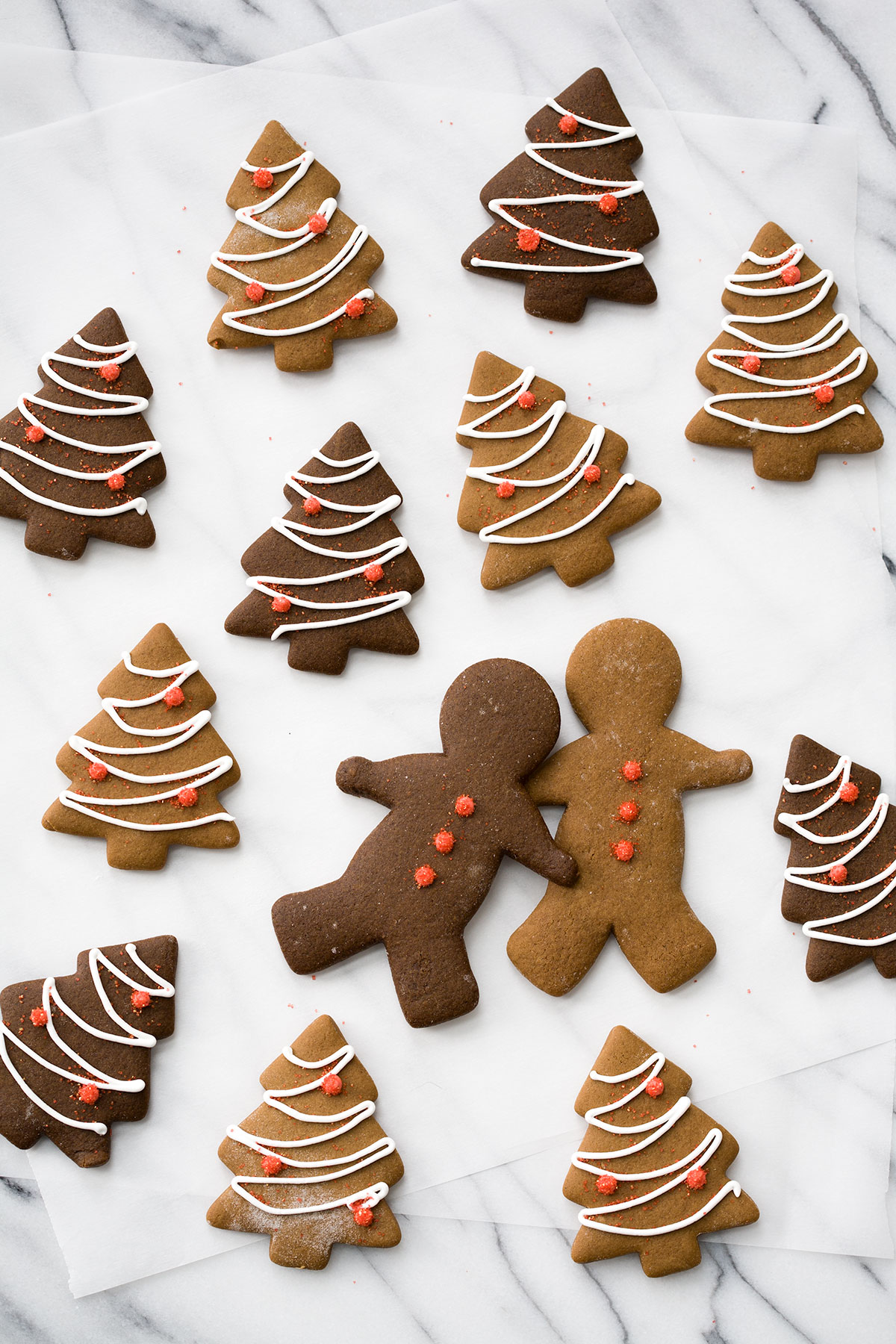 Classic Gingerbread CutOut Cookies (and a lesson in molasses) Love