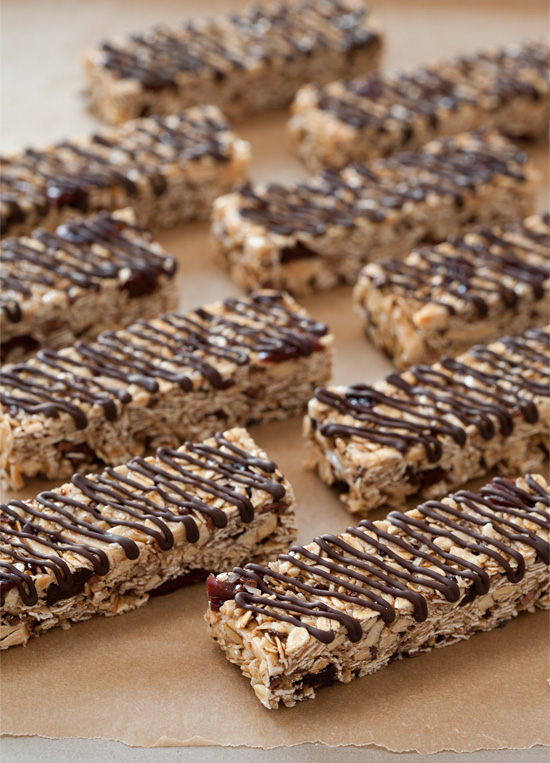 Cherry Almond Nib Granola Bars