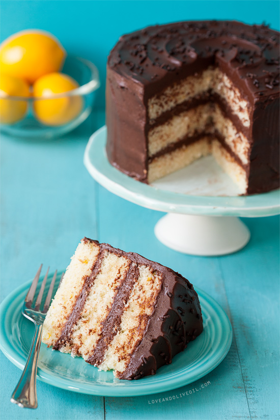 Bumblebee Cake - Lemon Layer Cake with Lemon Buttercream