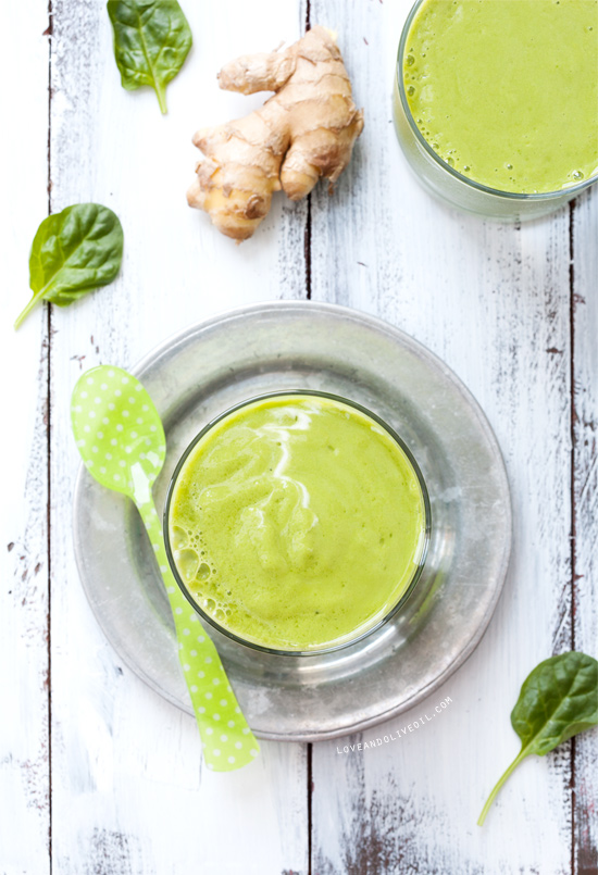 Spinach and Ginger Green Smoothie