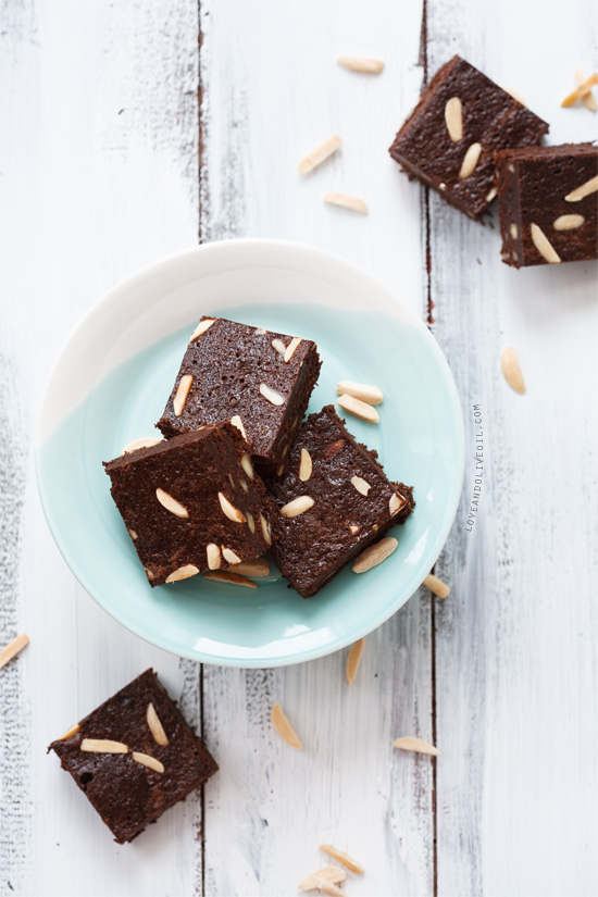 Gluten Free Almond Flour Brownies