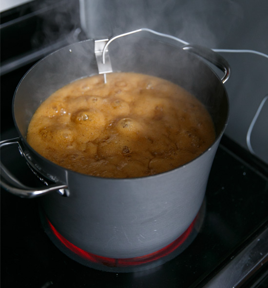 How to Make Homemade Caramel Candy