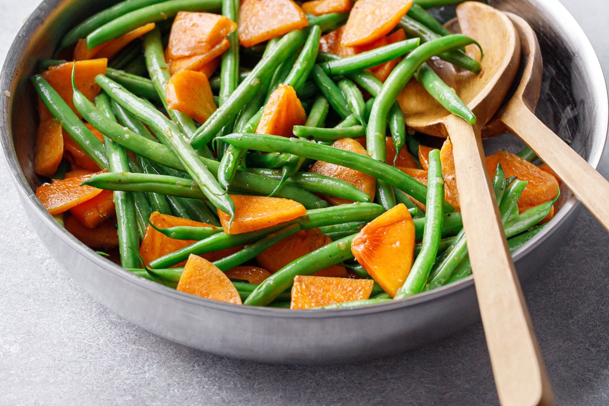 Sautéed Green Beans with Persimmons