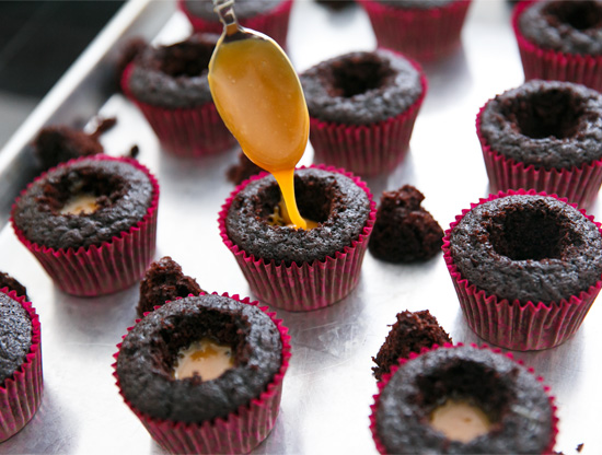 Chocolate Cupcakes Filled with Caramelized White Chocolate Ganache