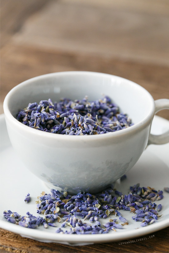 Dried Culinary-grade Lavender Flowers