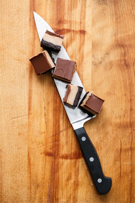 Bakehouse Peanut Butter Cheesecake Bars with Chocolate Cookie Crust