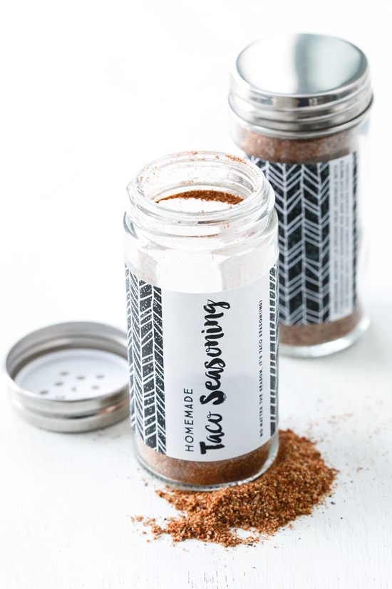 Homemade Taco Seasoning (and FREE printable spice jar labels!)