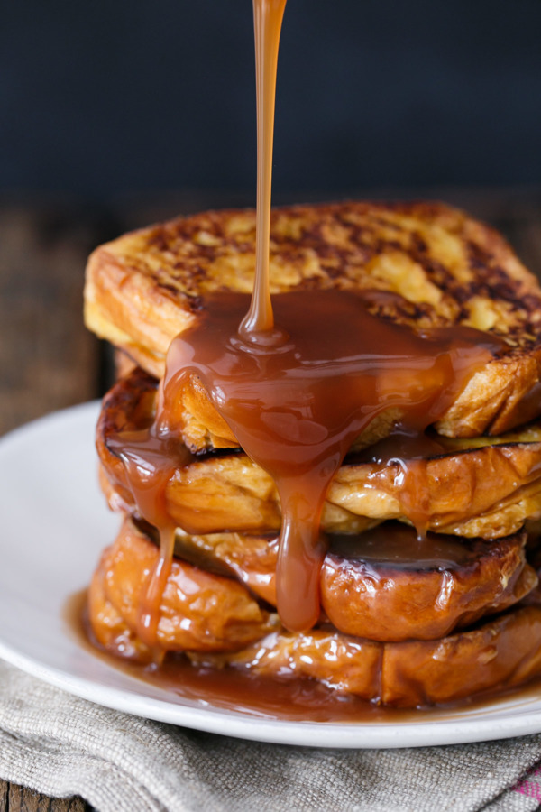 Boozy Salted Caramel French Toast Recipe plus tips for making the BEST French Toast!