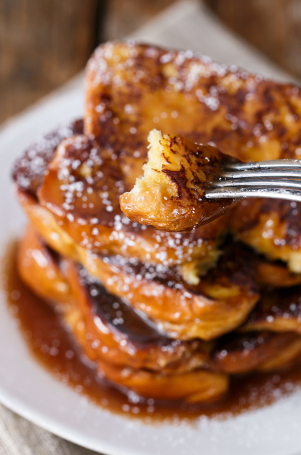The secret to perfect French toast? Booze. (Boozy Salted Caramel French Toast made with Jackson Morgan Southern Cream Liqueur)