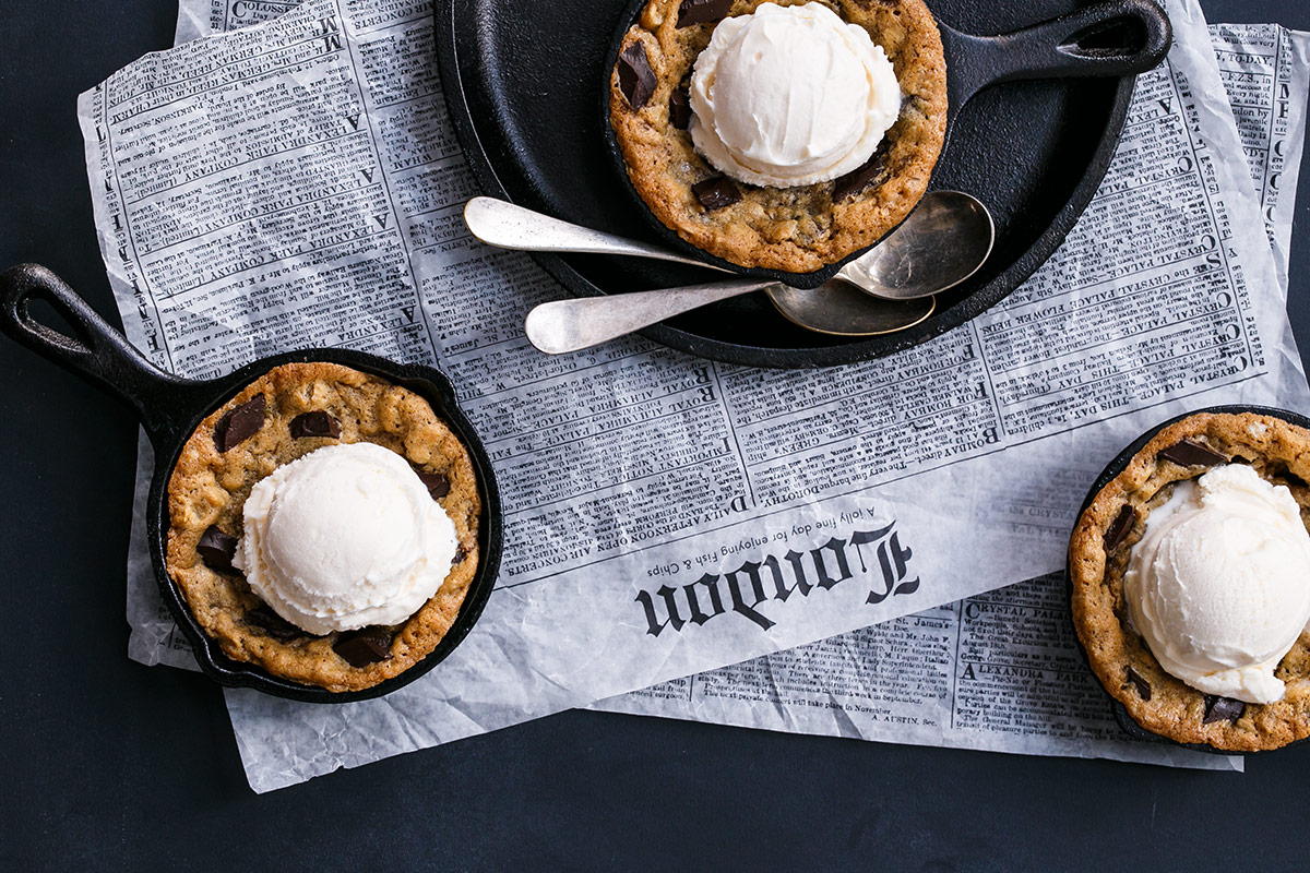 Mini Oatmeal Chocolate Chunk Skillet Cookies