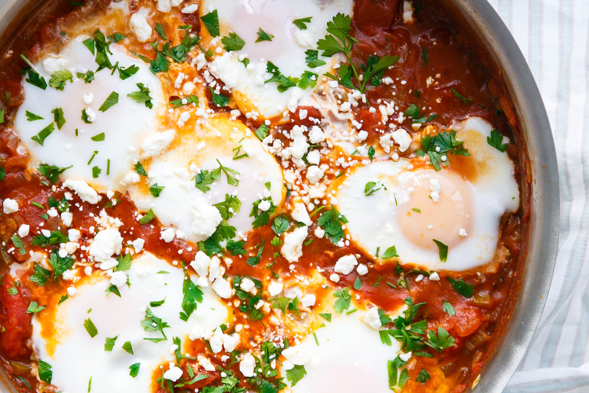 Shakshouka (Poached Eggs in Spicy Tomato Sauce)