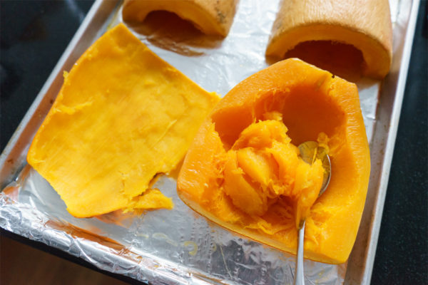 Making and Freezing Homemade Squash Puree