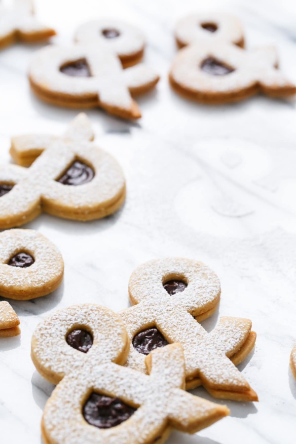 Ampersandwich Cookies (Peanut Linzer Cookies with Strawberry Chocolate Ganache)