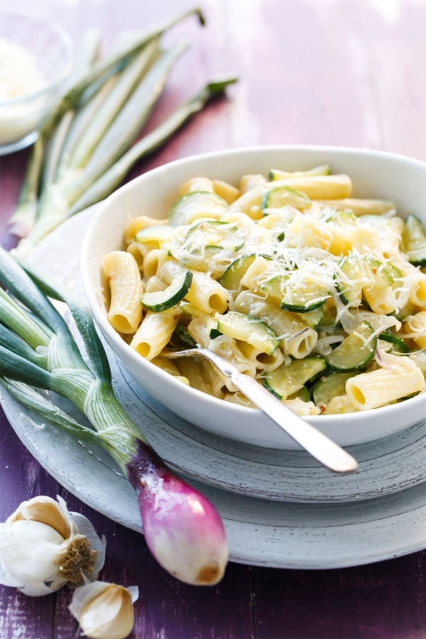 Creamy Spring Onion and Zucchini Rigatoni