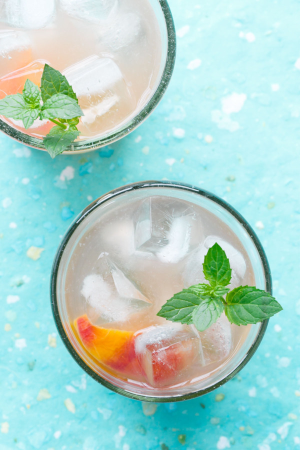 Summer Cocktail Recipe: Peach & Bourbon Lemonade Punch