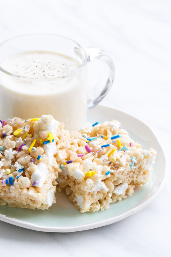 Spiced Eggnog Rice Krispie Treats