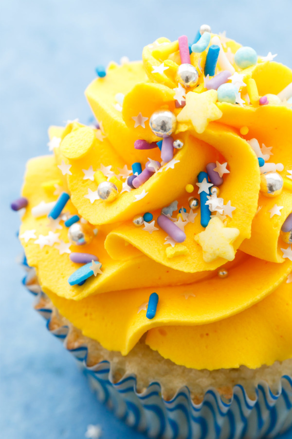 Banana Mousse Filled Cupcakes - light and fluffy and delicious!