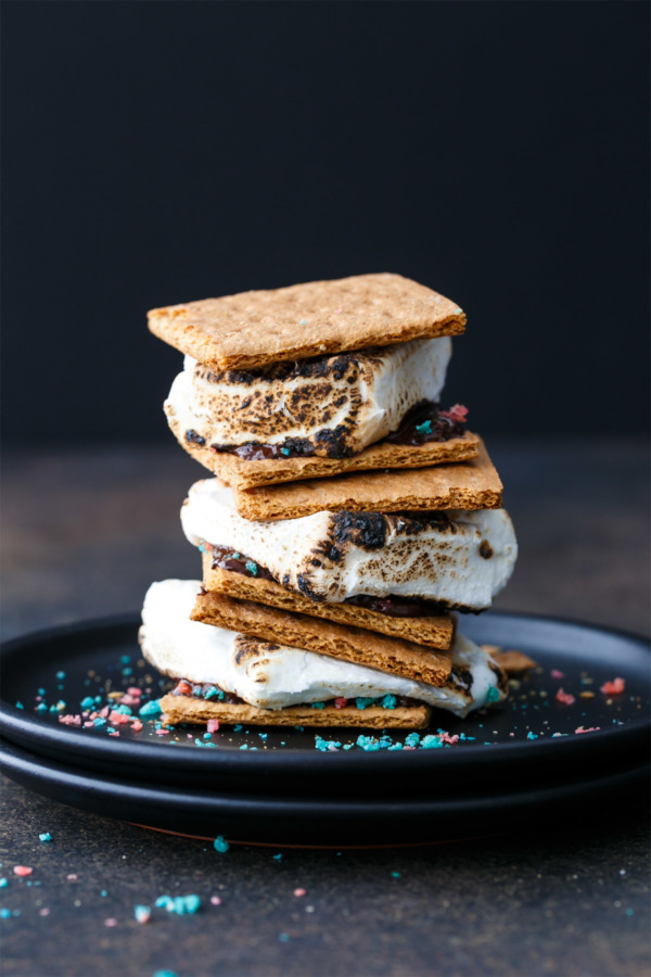 Firecracker S'Mores Recipe with Pop Rocks (Perfect for the 4th of July!)