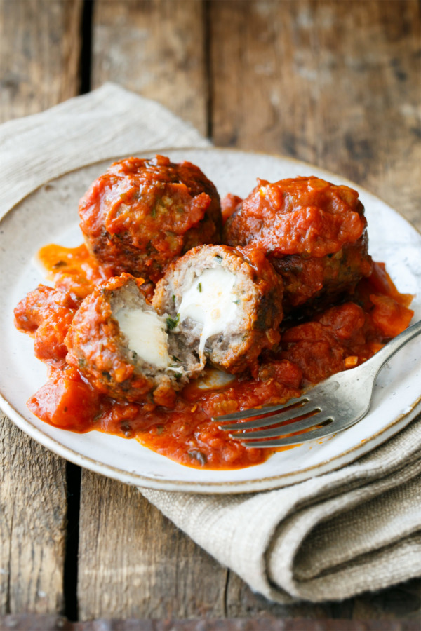 Spicy Mozzarella-Stuffed Meatballs