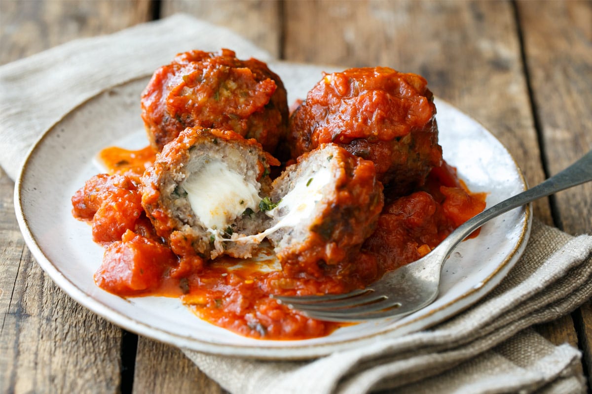 Spicy Mozzarella-Stuffed Meatballs