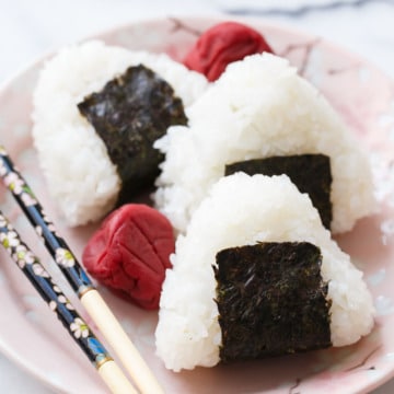 Seaweed with rice discount