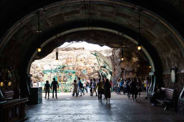 Tokyo Disney Sea: Mysterious Island