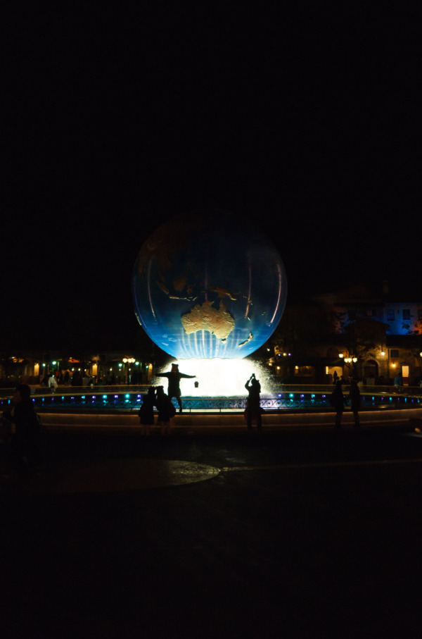 Tokyo DisneySea at night