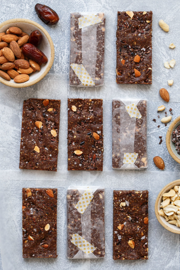 Date, Almond & Cashew Energy Bars Recipe with Egg White Protein