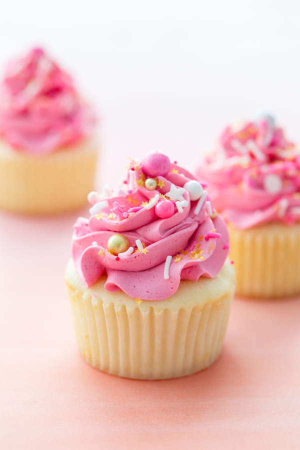 Ultimate Fluffy White Cupcakes with Marshmallow Buttercream