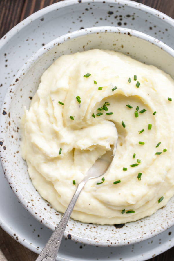 Crème Fraîche Mashed Potatoes Recipe with Chives