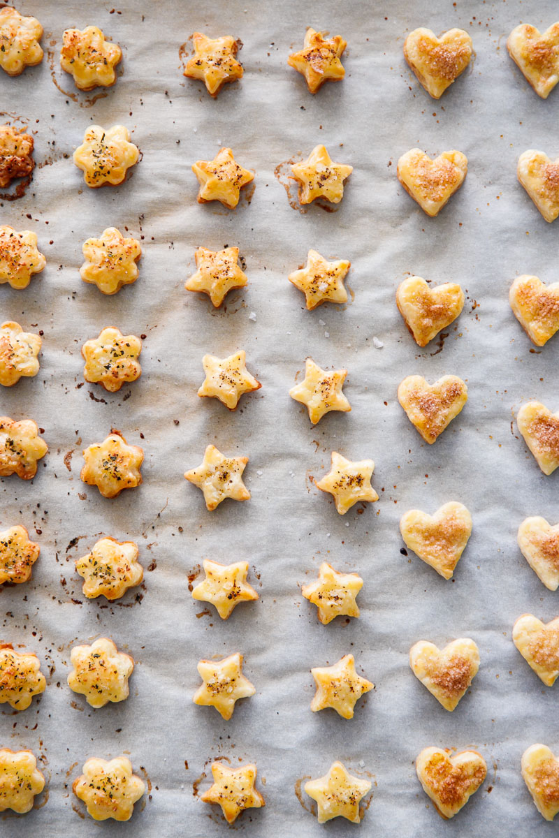 Flaky Pie Crust Crackers 3 Ways Love and Olive Oil