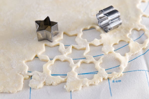 How to Make Pie Crust Crackers