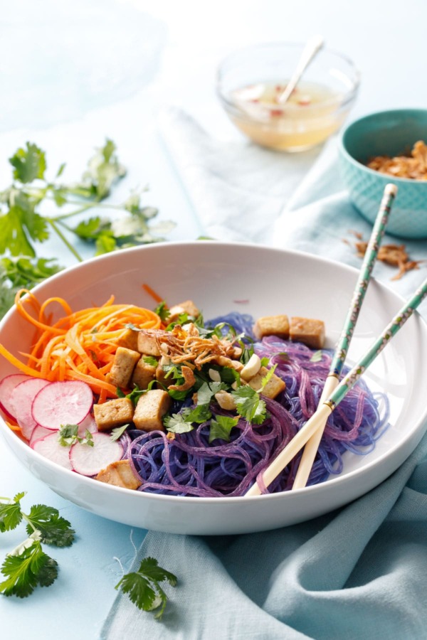 Magic Cellophane Noodle Bowls with Tofu and Fried Shallots